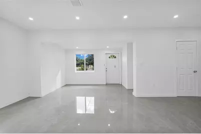 11406 NW 17th Avenue, Miami, FL 33167 - Photo 2