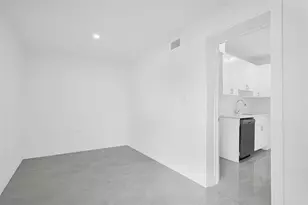 11406 NW 17th Ave, Miami, FL 33167 - Photo 32