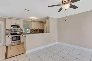 2375 16th Ave SW, Vero Beach, FL 32962 - Photo 8