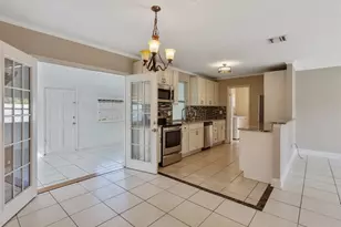 2375 16th Ave SW, Vero Beach, FL 32962 - Photo 12