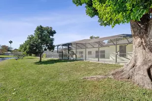 1955 NW 108th Ln, Coral Springs, FL 33071 - Photo 44