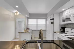 3005 Portofino Isle, Coconut Creek, FL 33066 - Photo 14