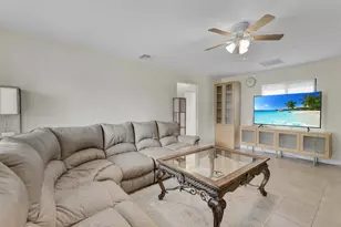 27 Crossings Cir, Boynton Beach, FL 33435 - Photo 10