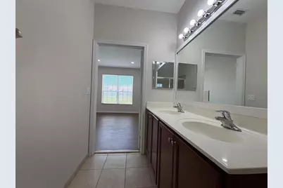 3245 NW 31st Terrace, Oakland Park, FL 33309 - Photo 18