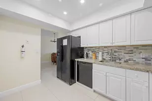 1980 S Ocean Dr, Hallandale Beach, FL 33009 - Photo 14