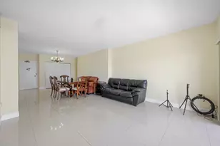 1980 S Ocean Dr, Hallandale Beach, FL 33009 - Photo 20