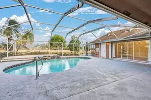 1656 Grantham Dr, Wellington, FL 33414 - Photo 48