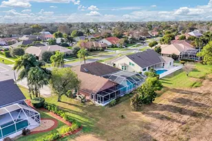 1656 Grantham Dr, Wellington, FL 33414 - Photo 6