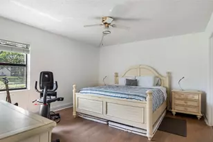 409 Republic Ct, Deerfield Beach, FL 33442 - Photo 4