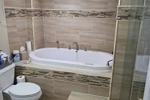 1811 Sabal Palm Dr, Davie, FL 33324 - Photo 36