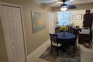 1811 Sabal Palm Dr, Davie, FL 33324 - Photo 20