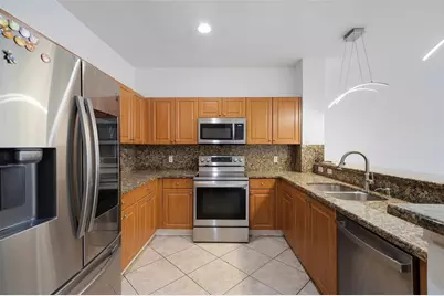 8108 Prestige Commons Drive, Tamarac, FL 33321 - Photo 4