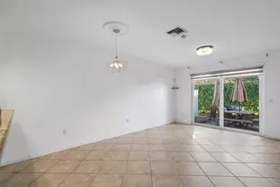 8108 Prestige Commons Dr, Tamarac, FL 33321 - Photo 10