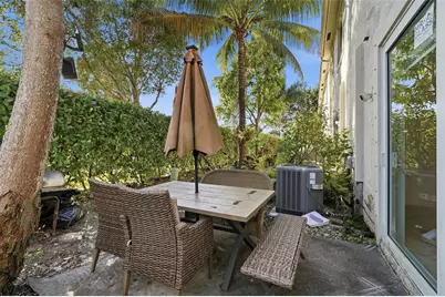 8108 Prestige Commons Drive, Tamarac, FL 33321 - Photo 26