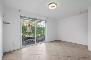 8108 Prestige Commons Dr, Tamarac, FL 33321 - Photo 12