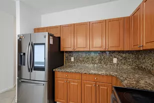 8108 Prestige Commons Dr, Tamarac, FL 33321 - Photo 6