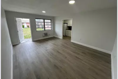 7624 Pembroke Road #B, Hollywood, FL 33023 - Photo 4