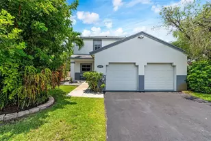 20742 NW 3rd Ct, Pembroke Pines, FL 33029 - Photo 1