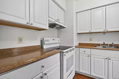 2115 NE 42nd Court #103, Lighthouse Point, FL 33064 - Photo 2