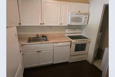 8000 Fairview Drive #205, Tamarac, FL 33321 - Photo 4