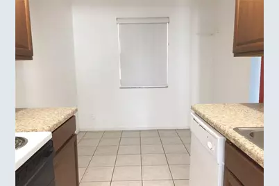 680 Tennis Club Drive #307, Fort Lauderdale, FL 33311 - Photo 2