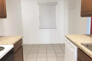 680 Tennis Club Dr, Fort Lauderdale, FL 33311 - Photo 2