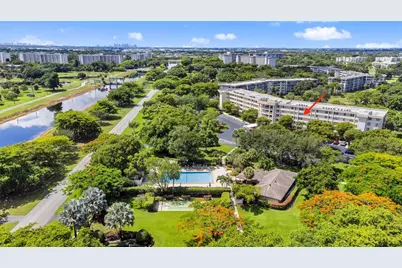 535 Oaks Drive #404, Pompano Beach, FL 33069 - Photo 34