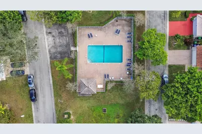 160 NW 97th Terrace, Coral Springs, FL 33071 - Photo 36