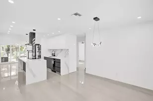 4530 SW 34th Dr, Dania Beach, FL 33312 - Photo 14