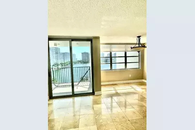 2750 NE 183rd Street #709, Aventura, FL 33160 - Photo 2