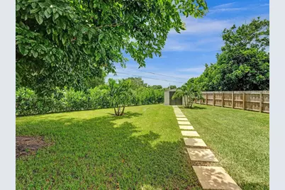 260 NW 36th Street, Boca Raton, FL 33431 - Photo 10