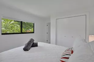 260 NW 36th St, Boca Raton, FL 33431 - Photo 14