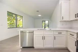 1605 N 23rd St, Fort Pierce, FL 34950 - Photo 14