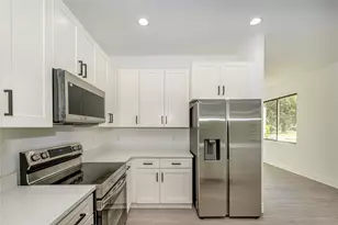 1605 N 23rd St, Fort Pierce, FL 34950 - Photo 12