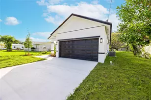 1605 N 23rd St, Fort Pierce, FL 34950 - Photo 6