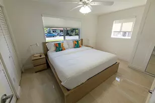 1162 Hayes St, Hollywood, FL 33019 - Photo 4