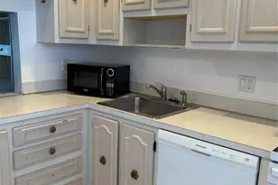 31 Abbey Ln, Delray Beach, FL 33446 - Photo 2