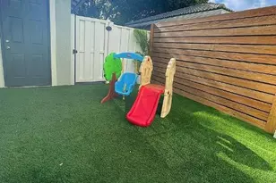 1084 NW 18th Ave, Boca Raton, FL 33486 - Photo 8