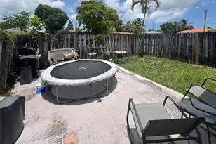 151 SW 15th St, Pompano Beach, FL 33060 - Photo 24