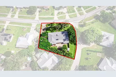 300 Riomar Drive, Port Saint Lucie, FL 34952 - Photo 2