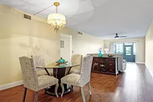 1036 Guildford B, Boca Raton, FL 33434 - Photo 8