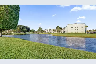 1036 Guildford B #1036, Boca Raton, FL 33434 - Photo 6