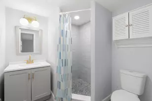 610 Tennis Club Dr, Fort Lauderdale, FL 33311 - Photo 12