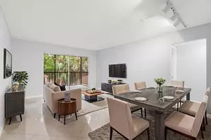 610 Tennis Club Dr, Fort Lauderdale, FL 33311 - Photo 1