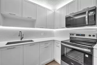 4200 Community Drive #113-1304, West Palm Beach, FL 33409 - Photo 8