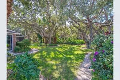 125 E Park Shores Circle #21E, Vero Beach, FL 32963 - Photo 34