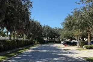 1161 Pinewood Lake Ct, Greenacres, FL 33415 - Photo 2