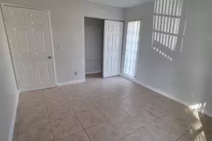 7003 NW 79th St, Tamarac, FL 33321 - Photo 4