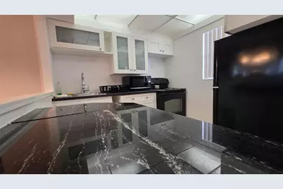 5111 W Oakland Park Boulevard #104, Lauderdale Lakes, FL 33313 - Photo 18