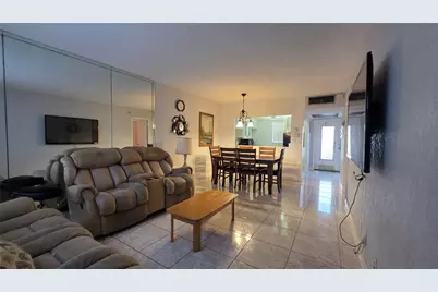 5111 W Oakland Park Boulevard #104, Lauderdale Lakes, FL 33313 - Photo 10
